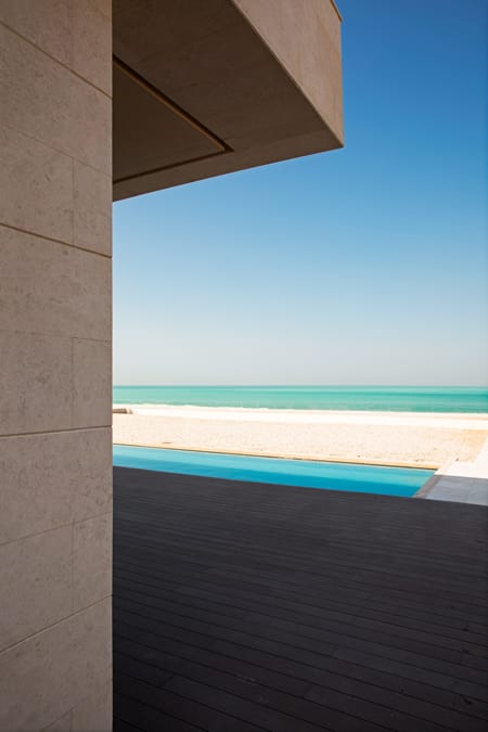 Architecture retouch sample