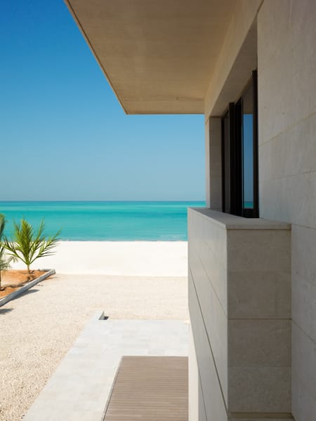 Architecture retouch sample