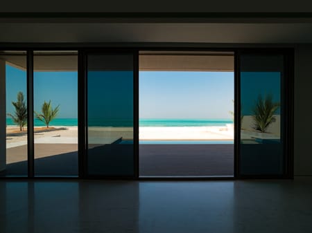 Architecture retouch sample