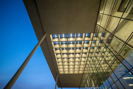 Architecture retouch sample