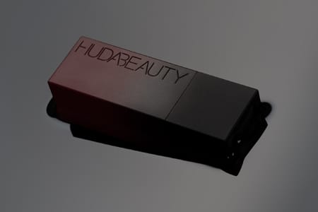 Cosmetic retouch sample