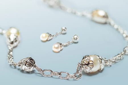 Jewelry retouch sample