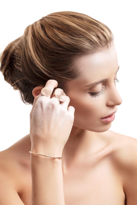 Jewelry retouch sample